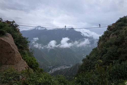 保定野三坡迎来雨后云海,青山缭绕升云雾,美景只在野三坡