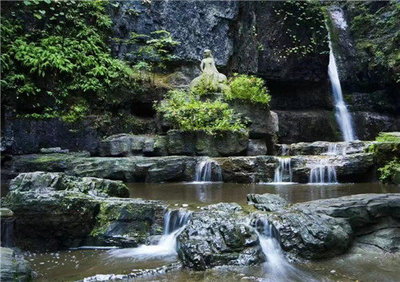 正值好时节,春游野三坡